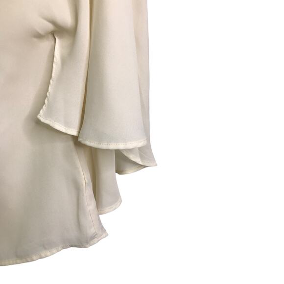 Cupcakes & Cashmere Women's Blouse Cape Sleeves Double V-Neck Cream Top Sz XS - Picture 6 of 10